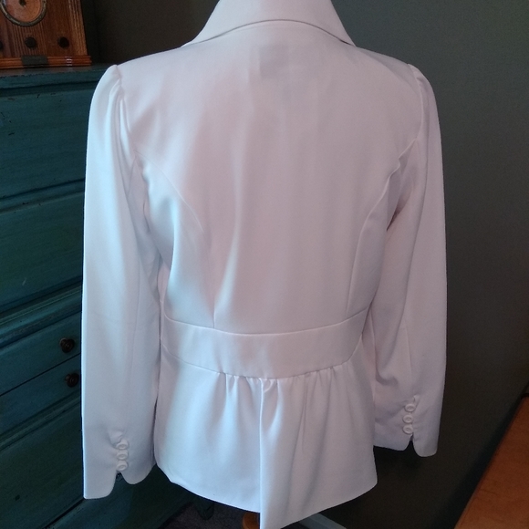 Lineadonna essentials white blazer - Picture 2 of 5